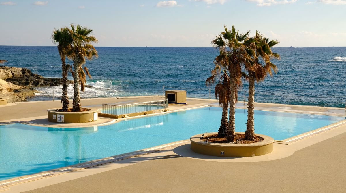 Pool im Hotel Villa del Mar